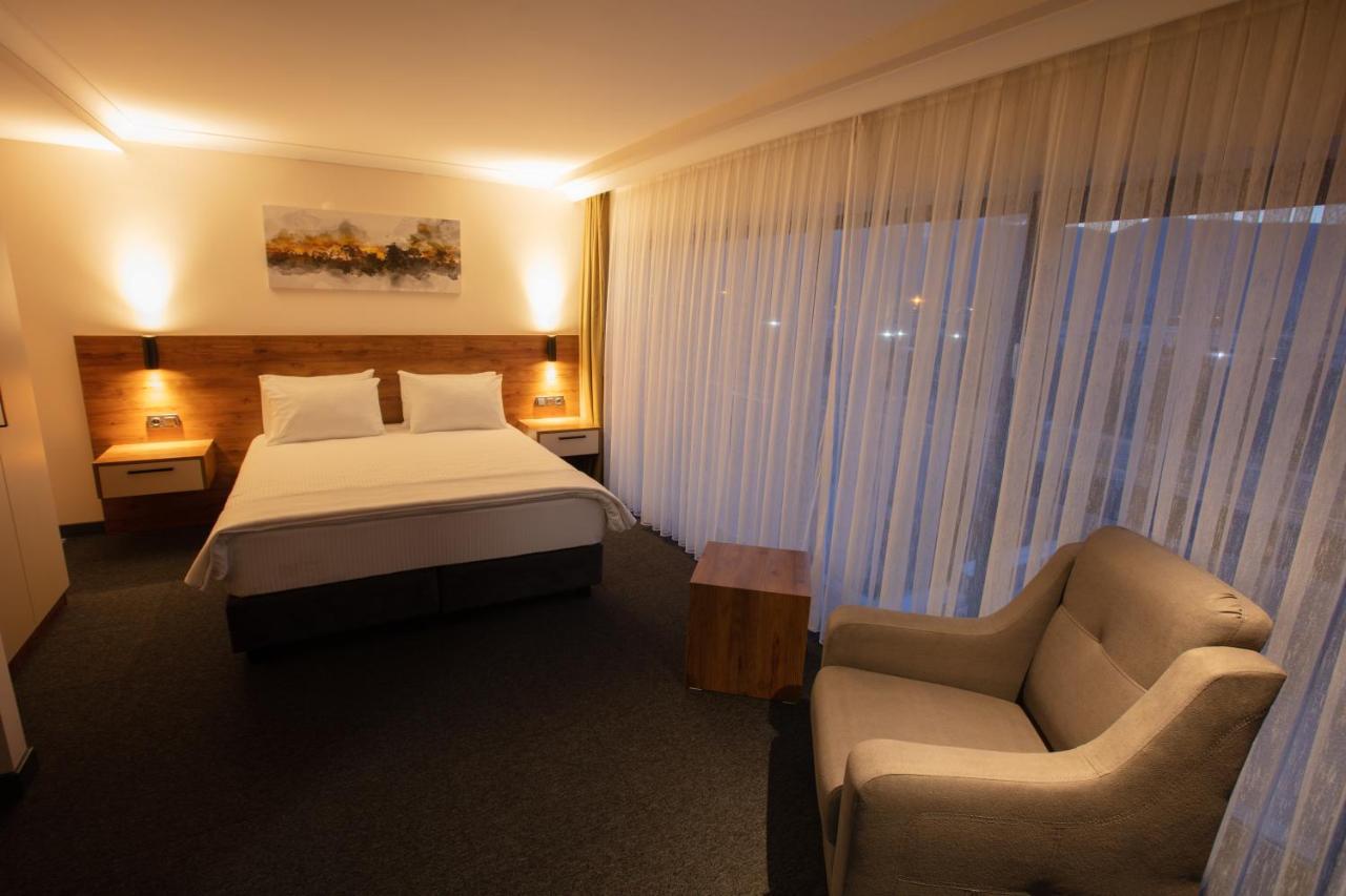 Valent Otel Business Akçay Exteriör bild