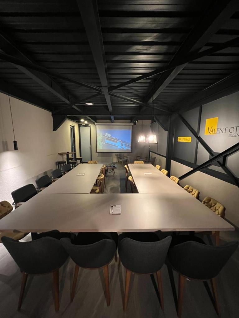 Valent Otel Business Akçay Exteriör bild